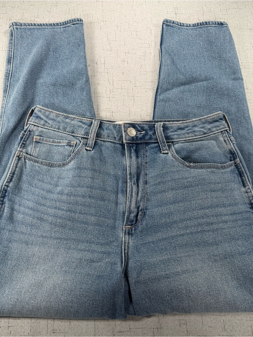 Hollister Classic Light Blue Mom Jeans